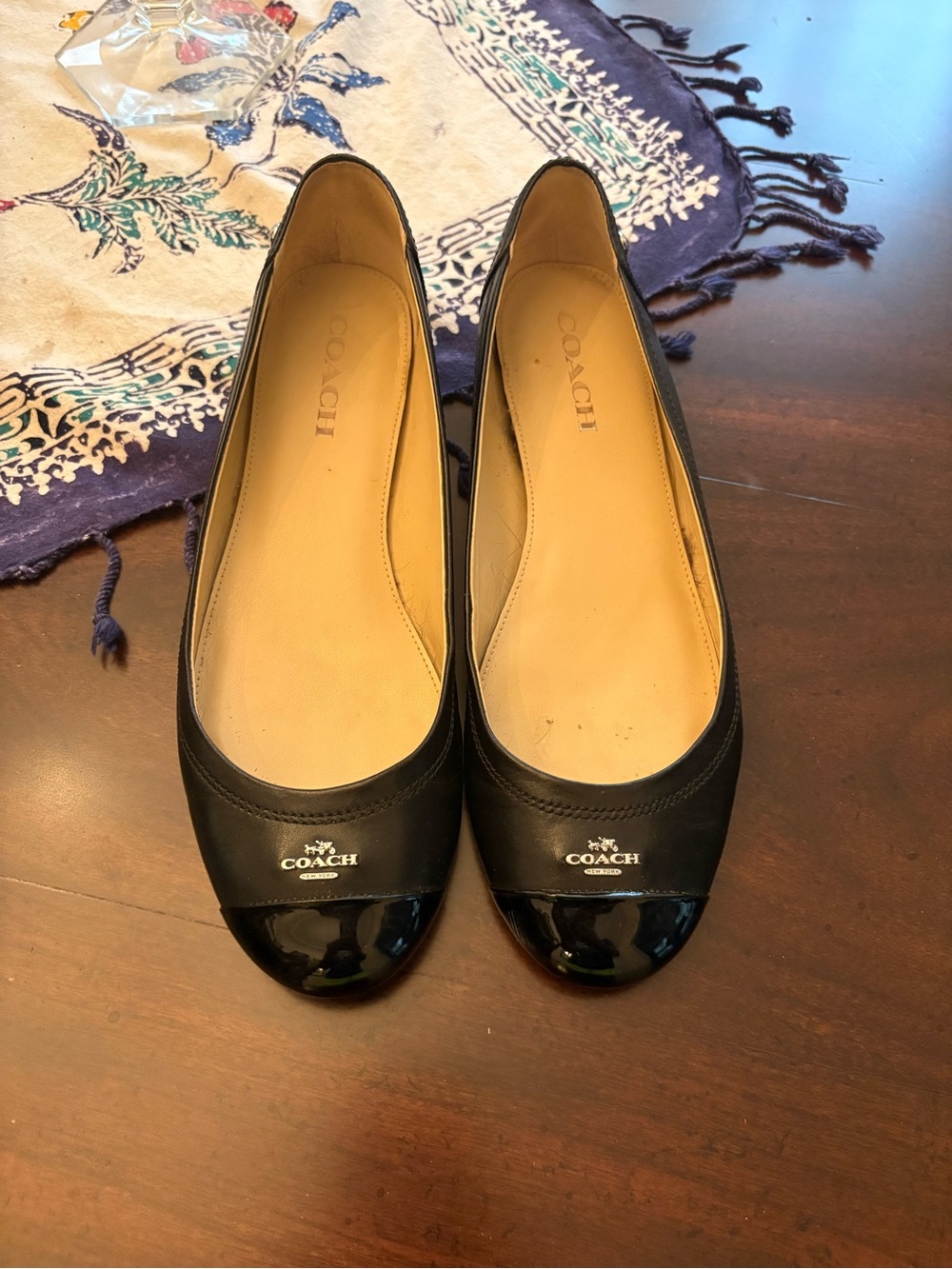 Coach Black Leather Ballet Flats with Glossy Cap Toe